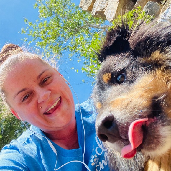 Meet your Posher, Jess - Picture 3 of 6